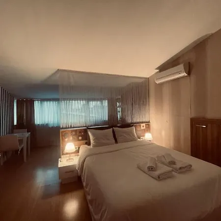 *pera *nevizade Huzurunda Ii Istanbulská provincie